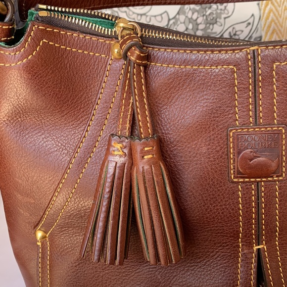 🦆Dooney & Bourke Kingston Hobo in brown chestnut color - Picture 7 of 16